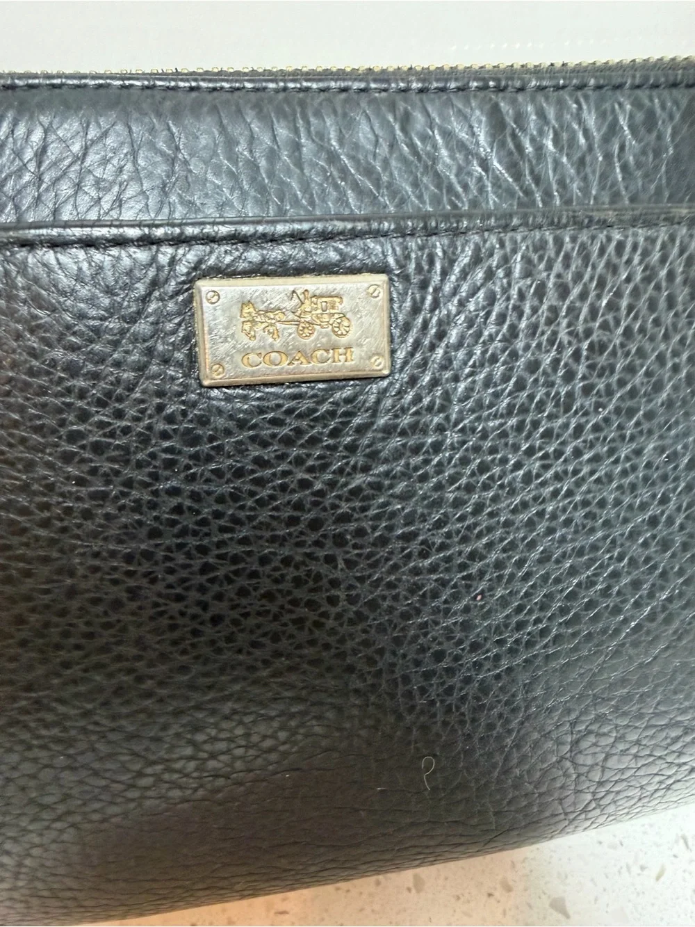 Coach Madison East/West Swingpack crossbody bag purse black pebbled leather